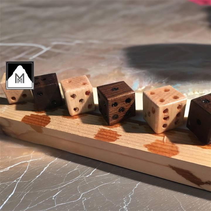 diy wooden dice