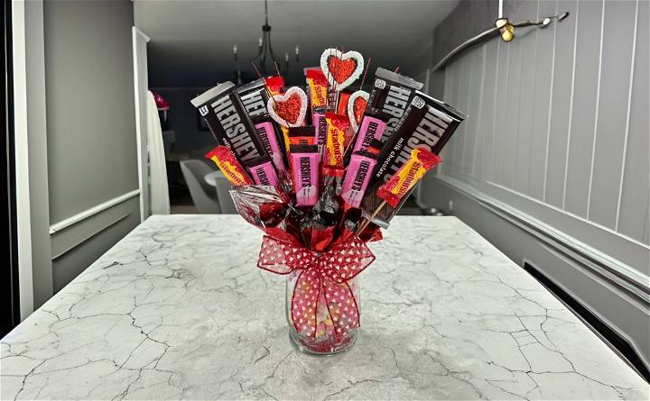 how to make a candy bouquet