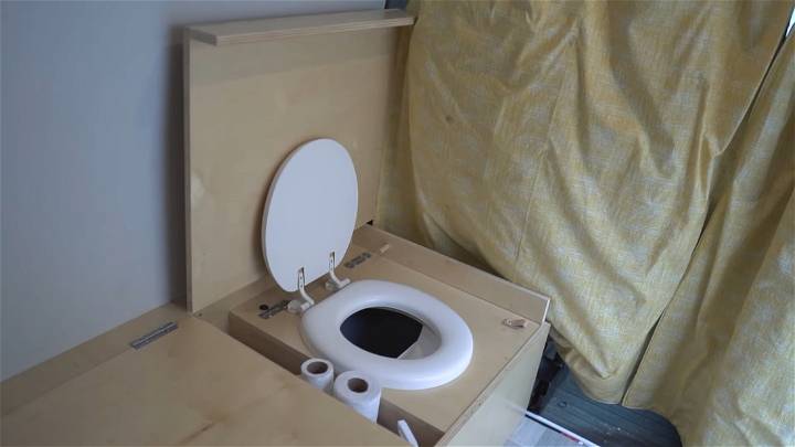 how to make a composting toilet