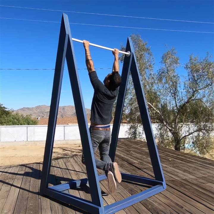 how to make a pull up bar