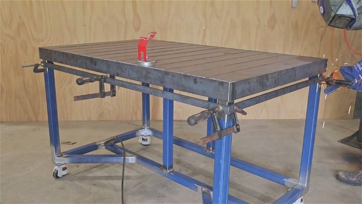 how to make a welding table
