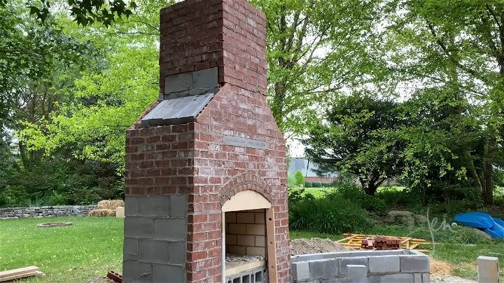 how to make an outdoor fireplace