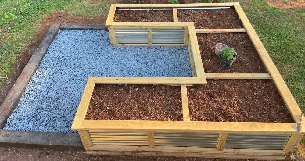 DIY Raised Garden Bed