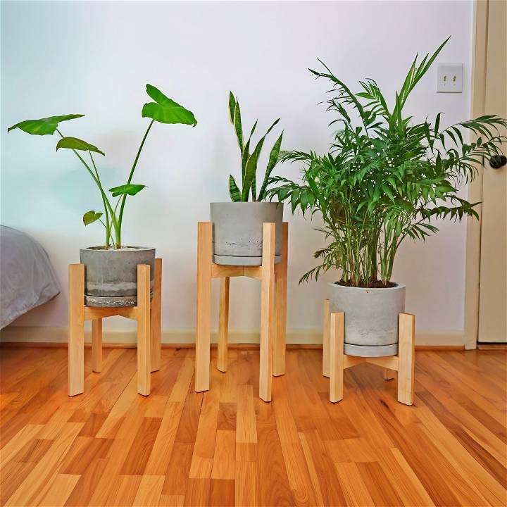 cool diy wooden planter stands