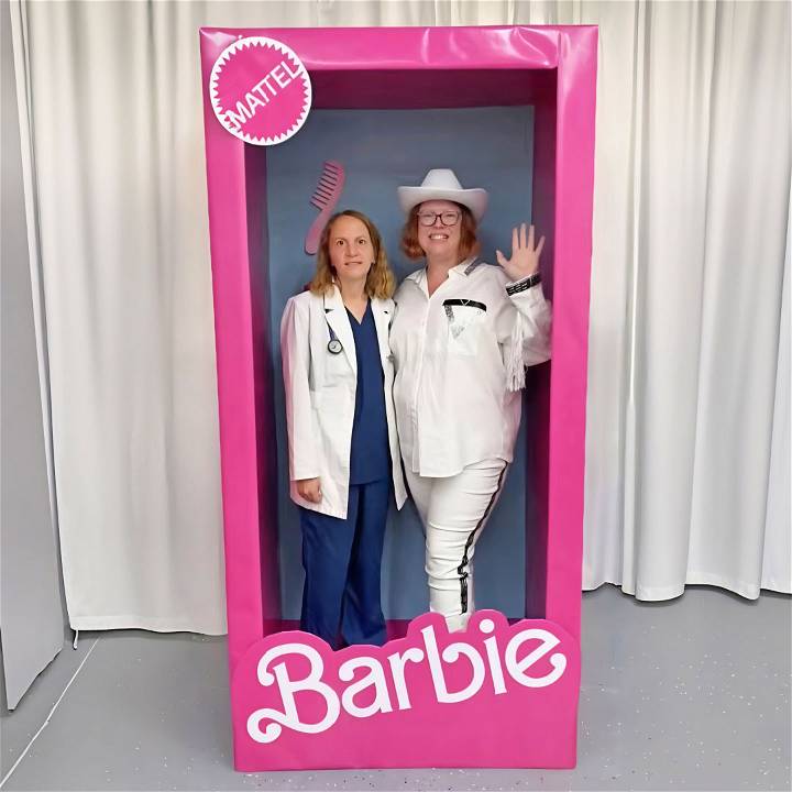 diy barbie box photo booth