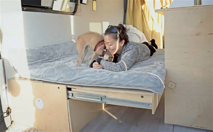 how to build a rv sofa bed