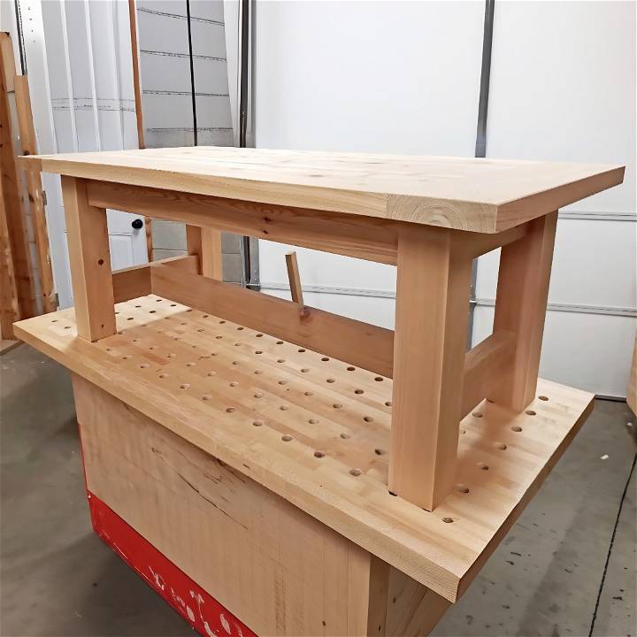 DIY Outdoor Coffee Table to Build