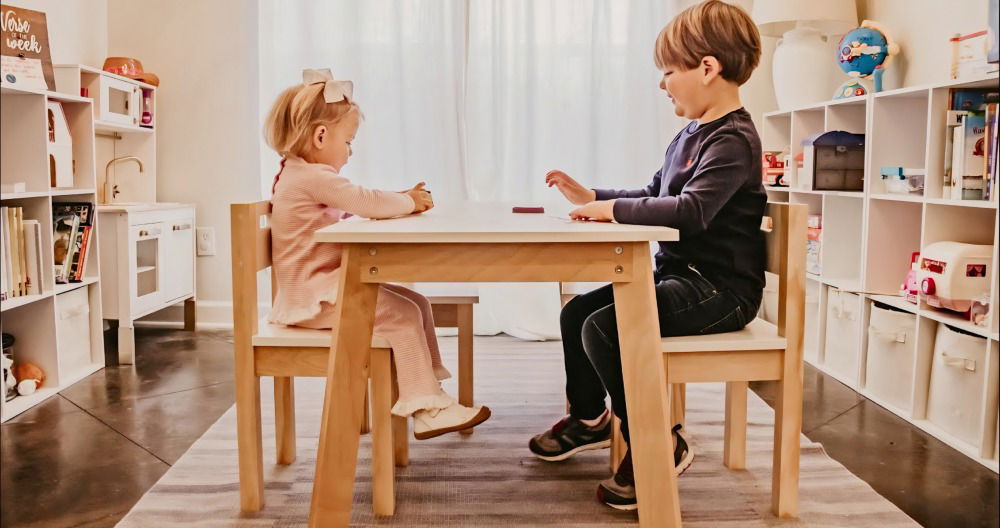 how to make kid's table and chairs