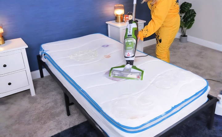 best way to clean a mattress