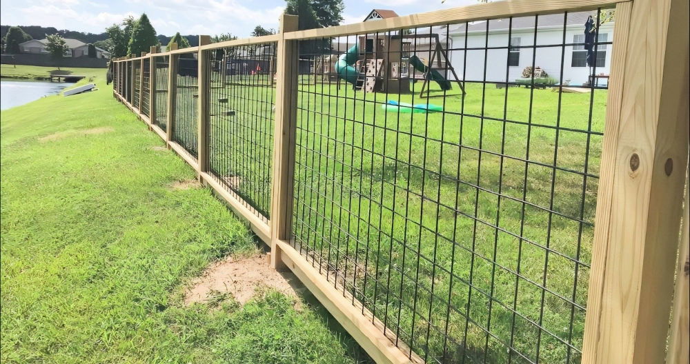 Modern DIY Hog Wire Fence: Step-by-Step Instructions