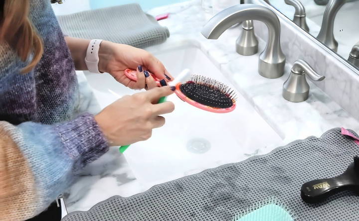 cleaning your own hairbrush at home