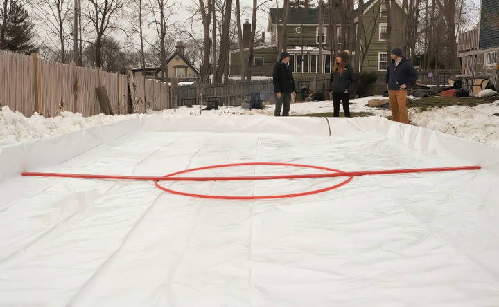 diy backyard ice skating rink