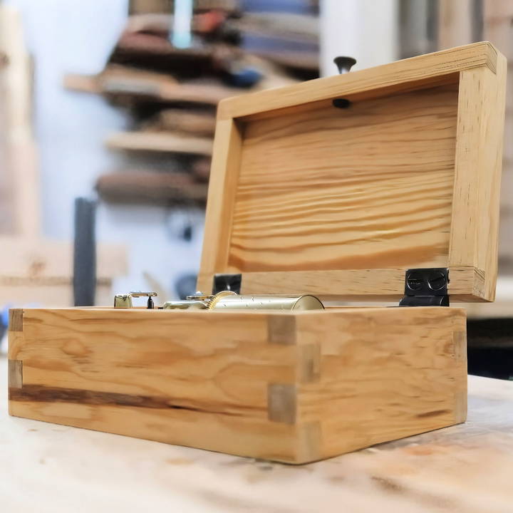 diy music box for 5 year anniversary present