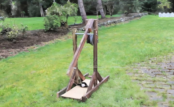 diy wooden trebuchet design