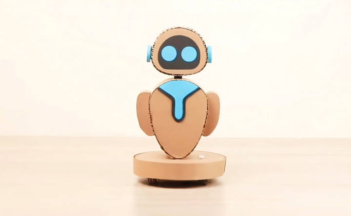 easy diy cardboard robot project