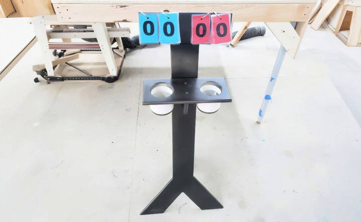 easy diy wooden cornhole scoreboard