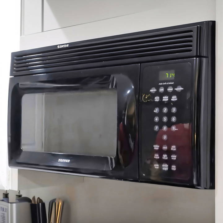 easy steps to clean your microwave