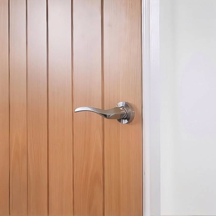 easy steps to fix a door that won't latch