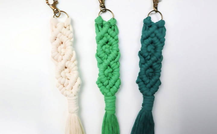 handmade macrame diamond keychain for beginners