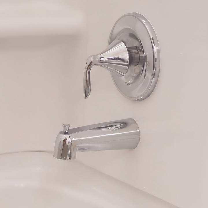 how do you repair a leaky bathtub faucet