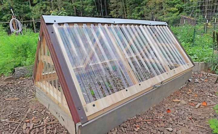 how to build a cold frame