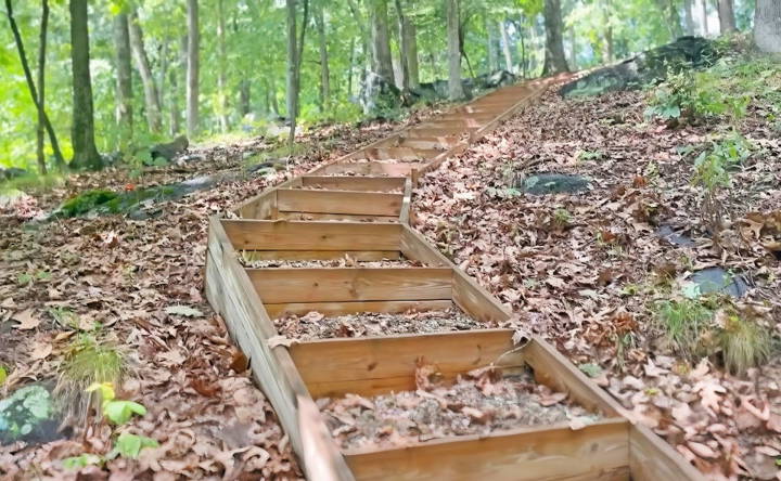 how to build outdoor stairs for slopes