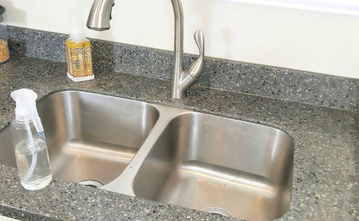 how to clean a garbage disposal