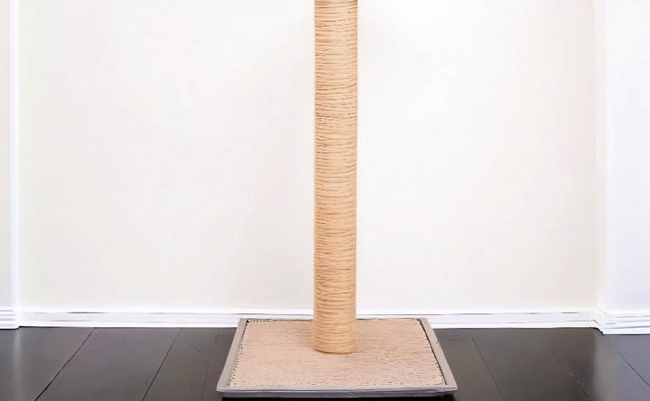 how to make a cat scratching post