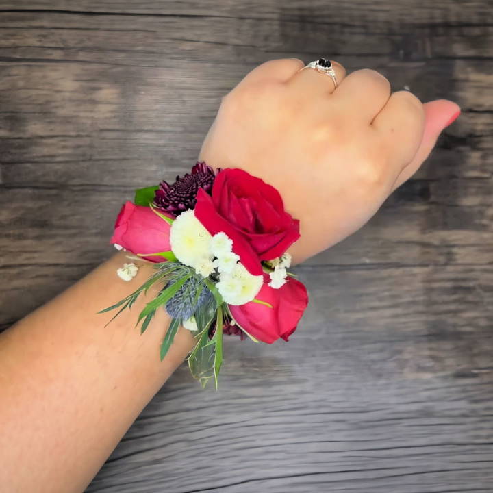 how to make a corsage at home