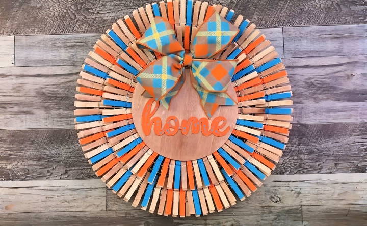 how to make a dollar tree clothespin wreath