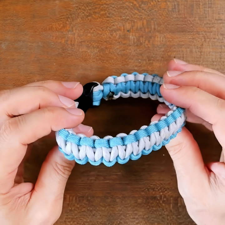 how to make a paracord dog collar