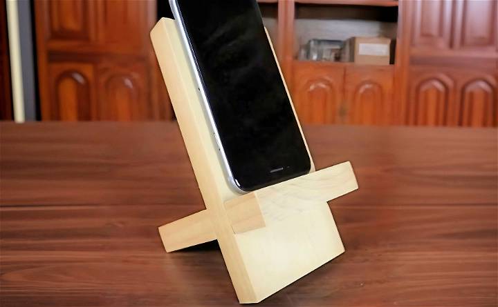 how to make a wooden phone stand