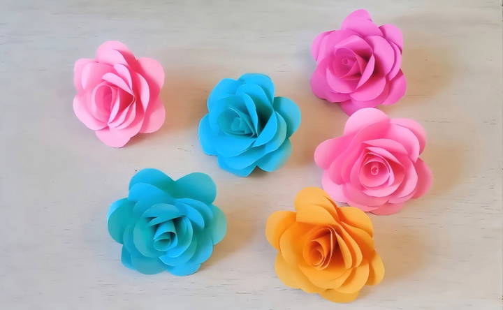 how to make realistic paper roses