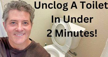 how to quickly and easily unclog a toilet