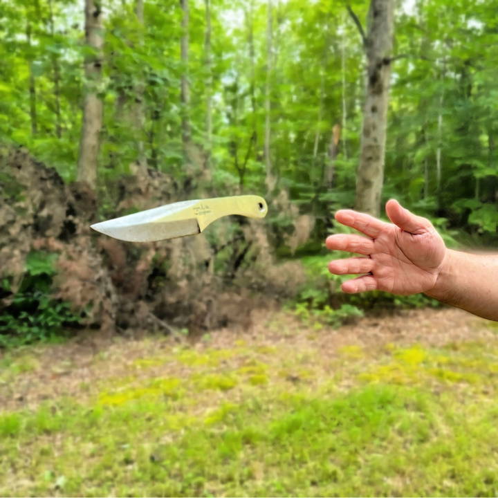 how to throw a knife for beginners