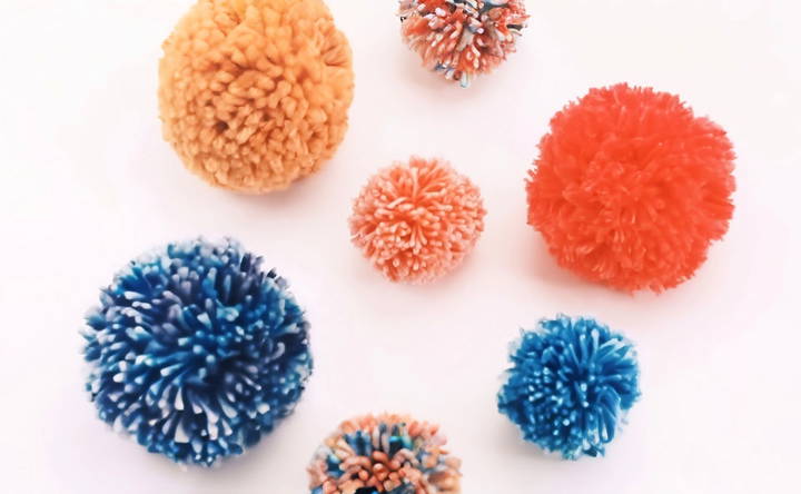 quick and easy diy pom pom