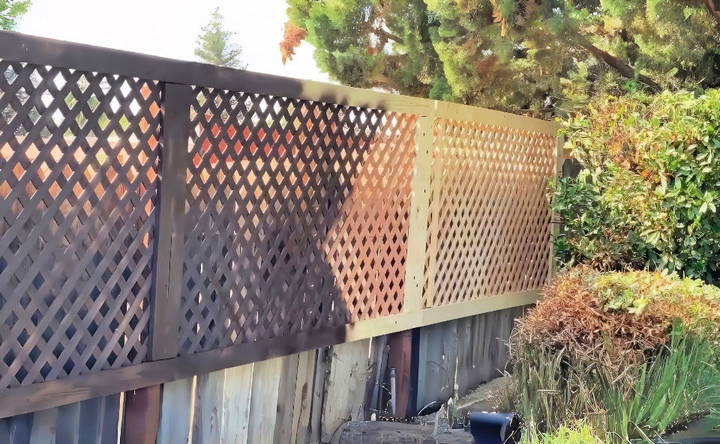 simple diy privacy lattice fence