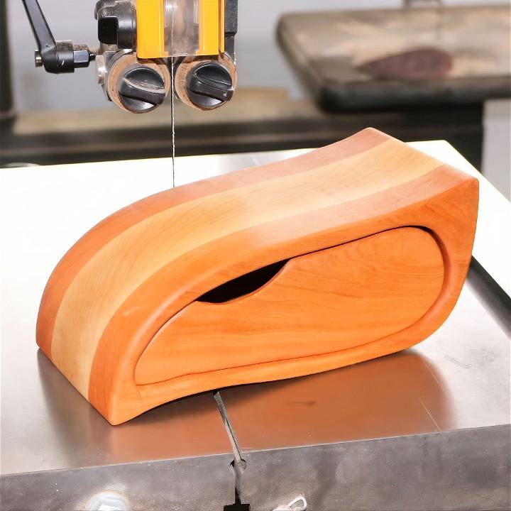 how to make a bandsaw box