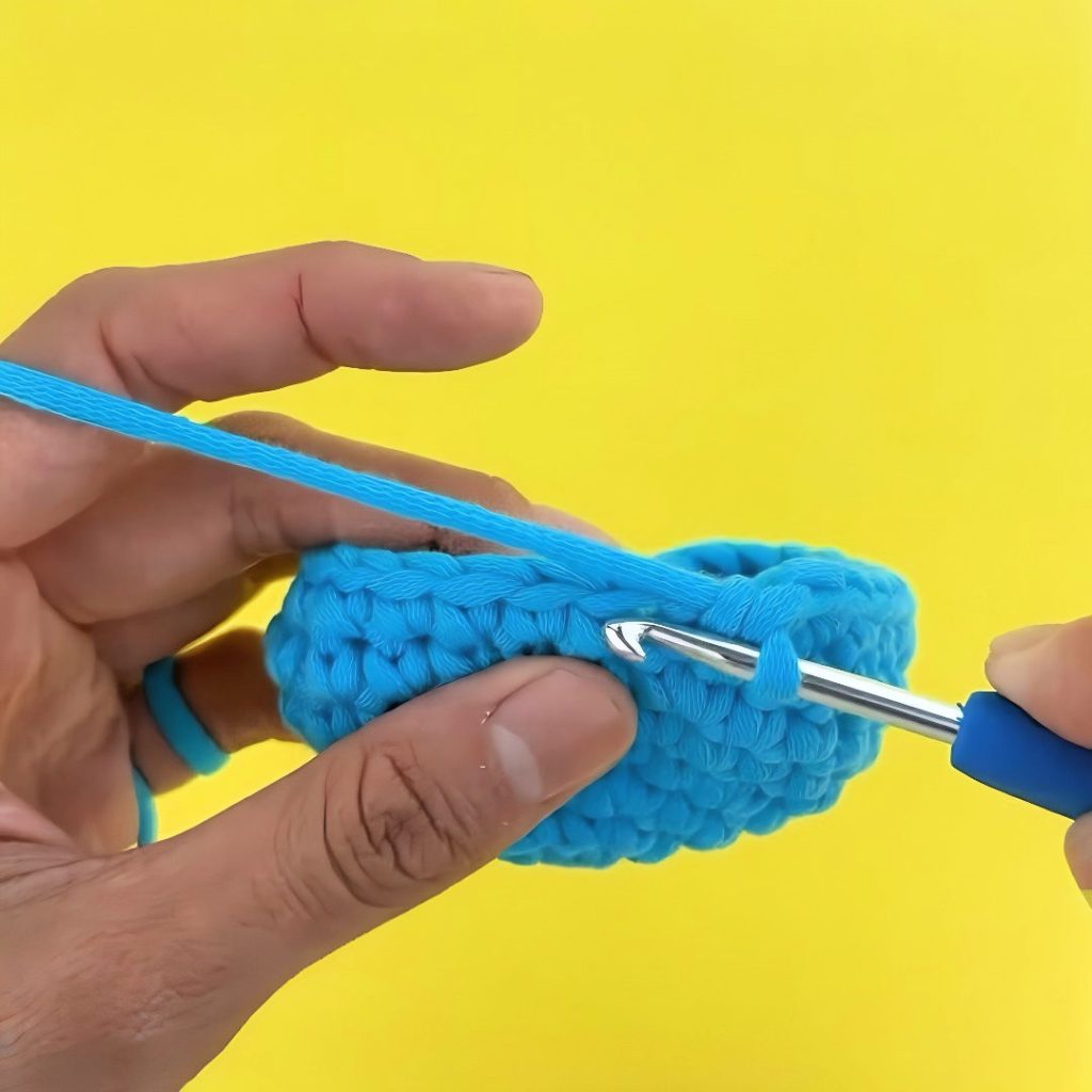 How to Slip Stitch in Crochet StepbyStep Guide