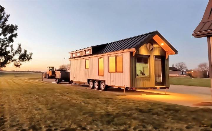 how to build a tiny house