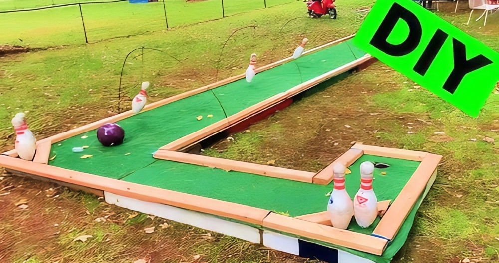 how to make a mini golf course