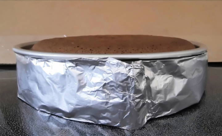 best way to make a cake strip