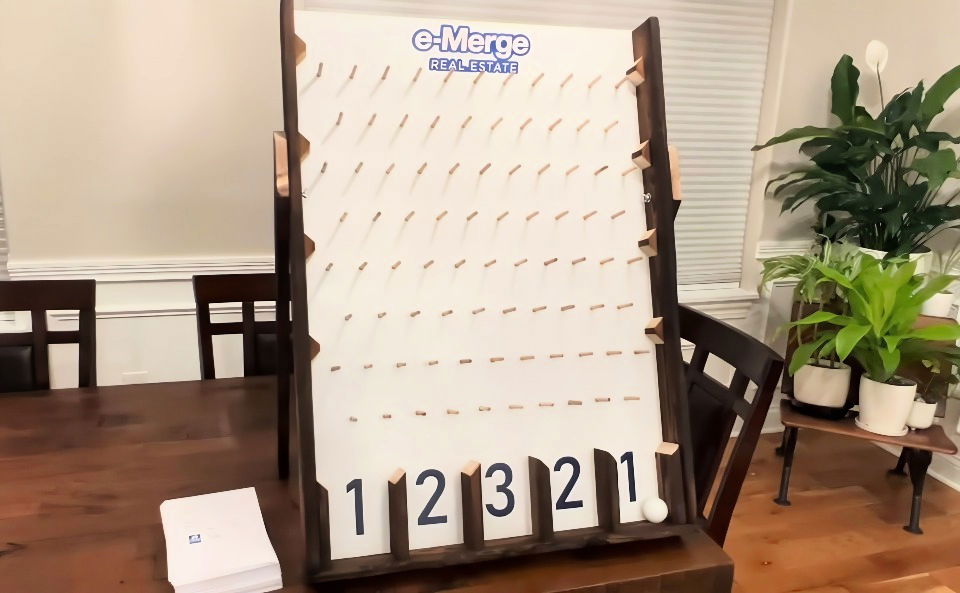 build your own plinko board