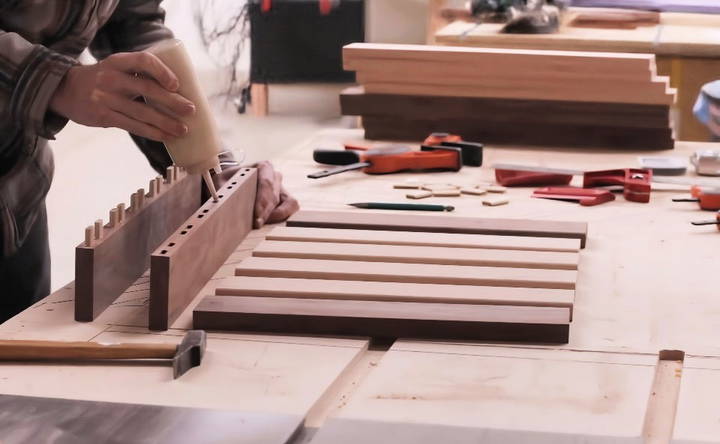 building a wooden lounge chair