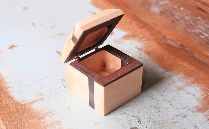 building an engagement ring box