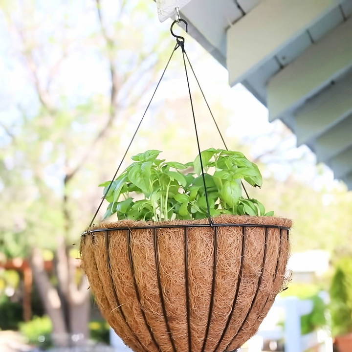 easy diy upside down tomato planter