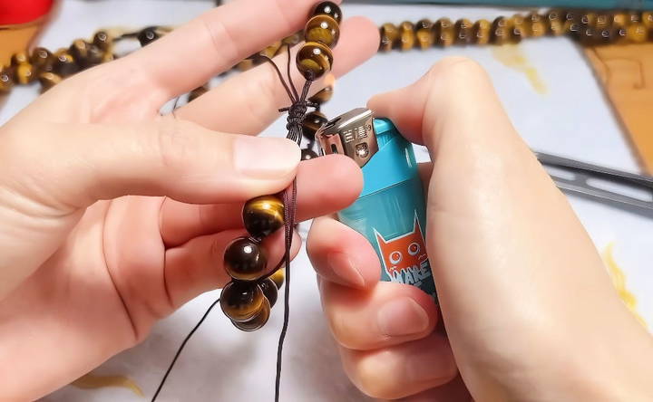 easy homemade braided bracelet