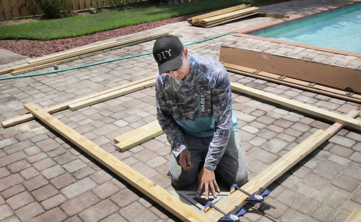 how to make a double door fence gate