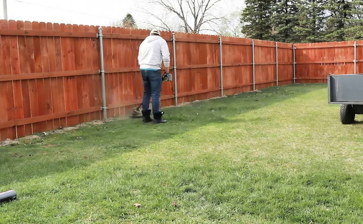 how to make a pea gravel patio