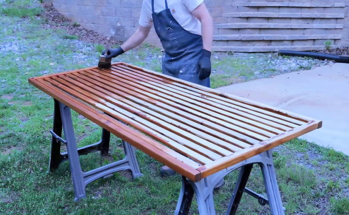 how to make an outdoor plant stand